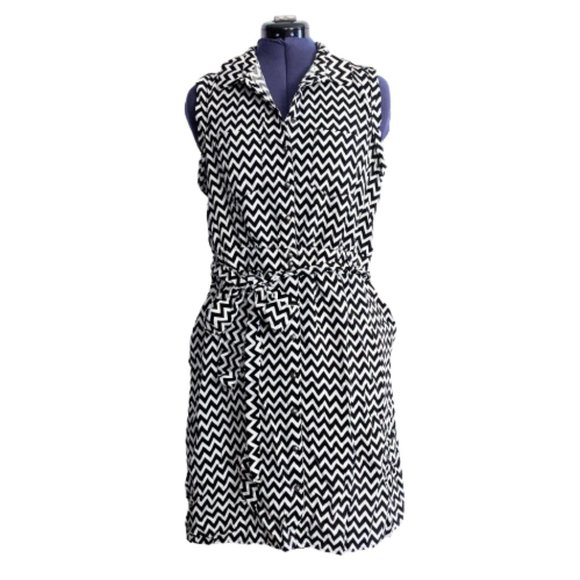 Forever 21 + Plus Size Black and White Chevron Print Utility Shirt Dress 1X - Picture 1 of 5